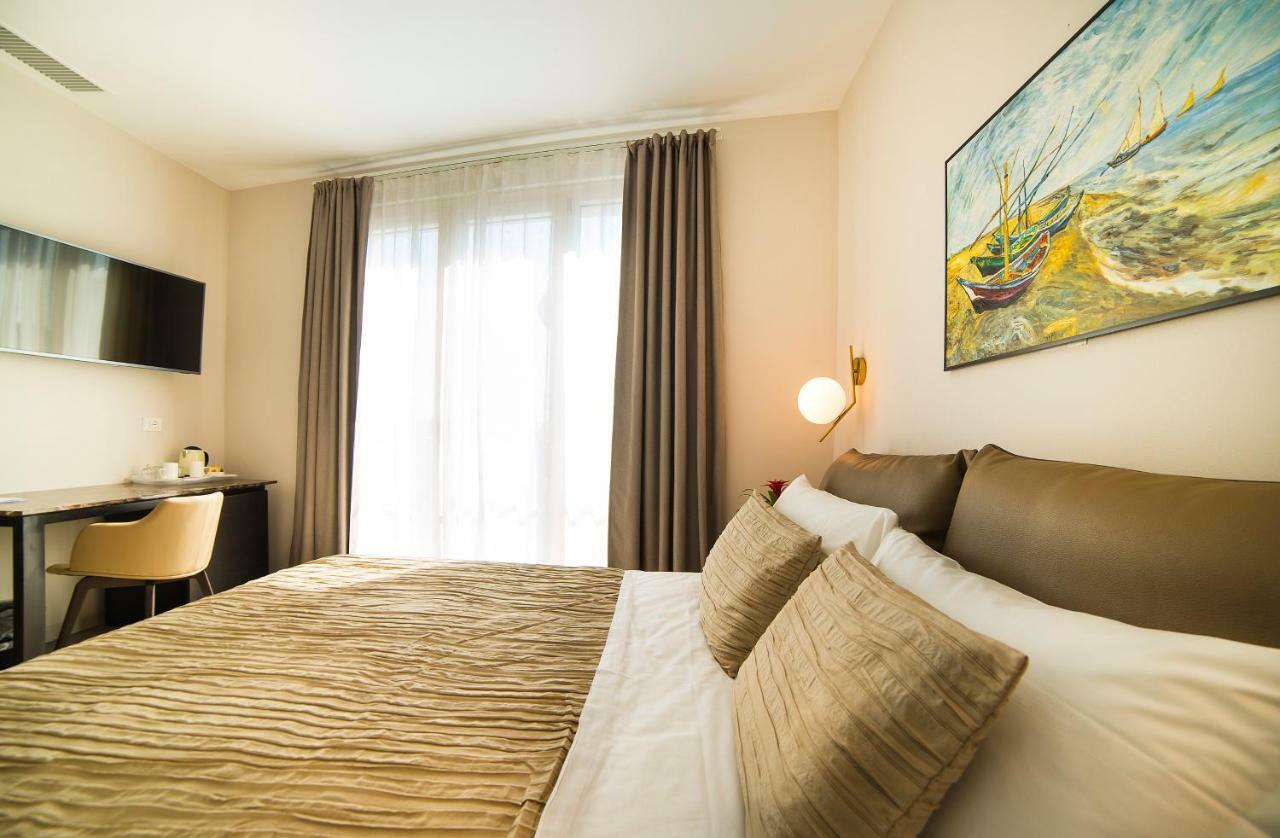 Garda Room Пескиера дел Гарда Екстериор снимка